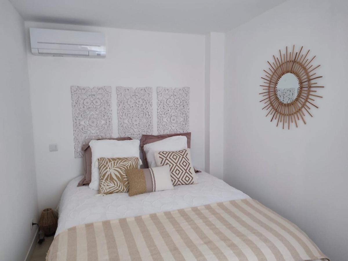 Magnifique Appartement 2 Chambres Avec 50 M2 De Jardin Privatif La Crau Exterior foto